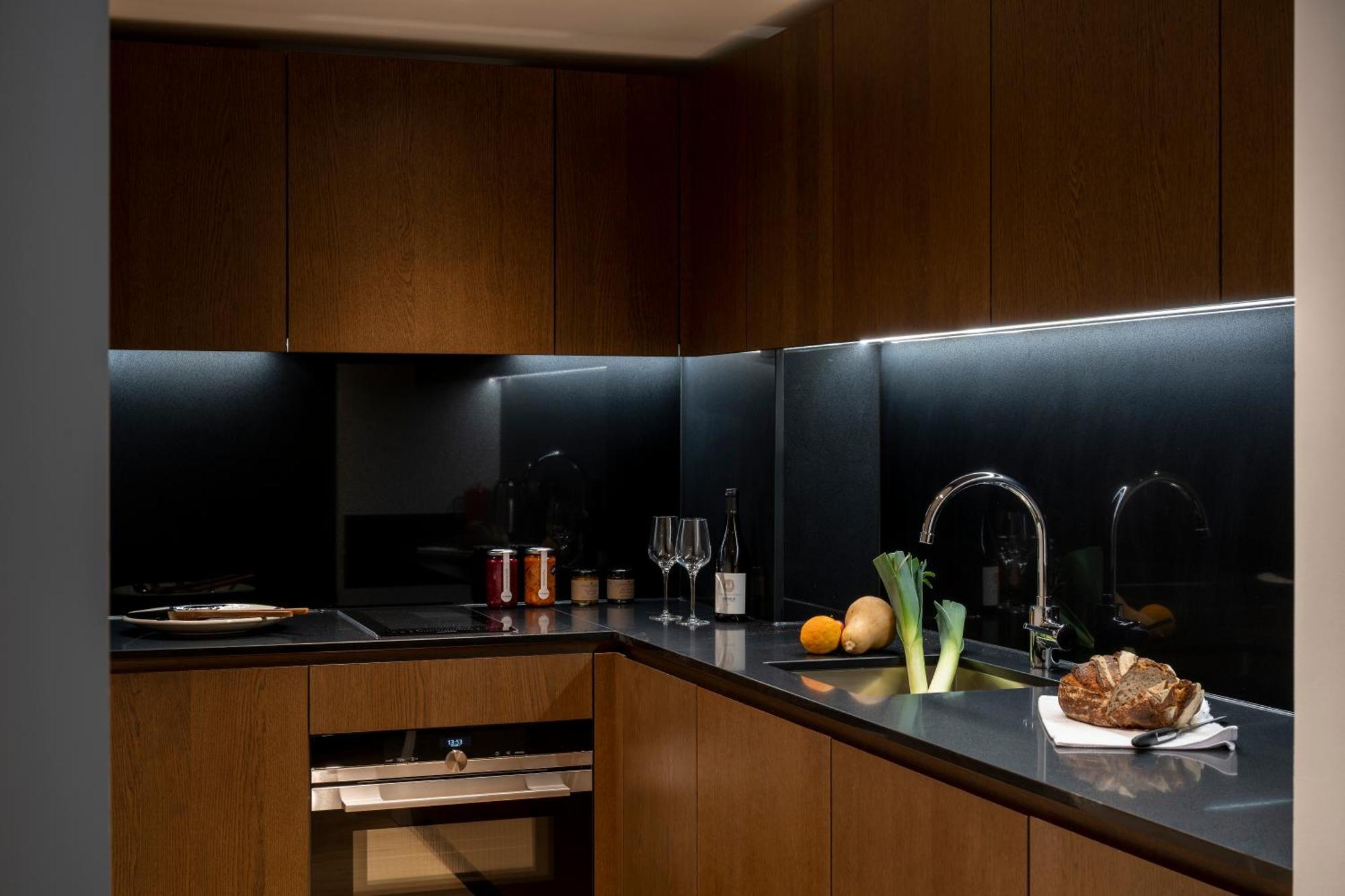 Cove Landmark Pinnacle 4* Londra