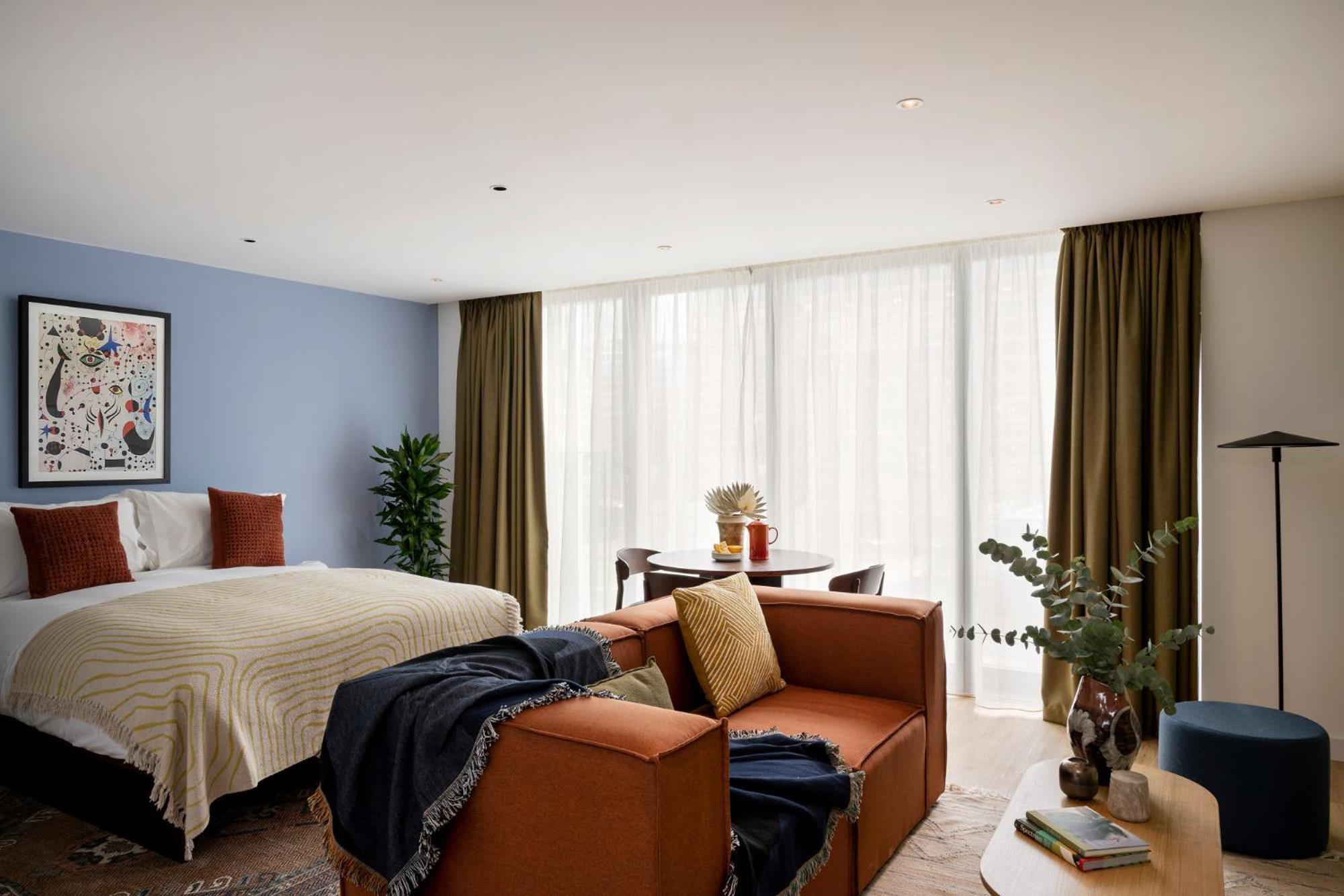 Cove Landmark Pinnacle 4* Londra